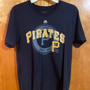 Pittsburgh Pirates Shirt- New- Youth Large